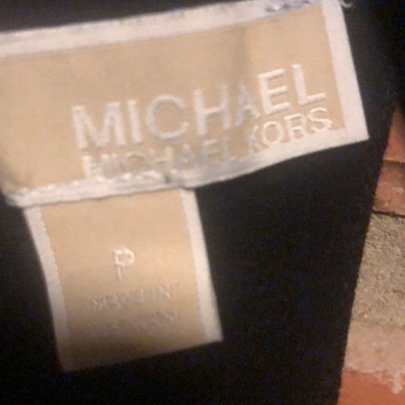 Black sleeveless jersey knit jumpsuit - Picture 2 of 5